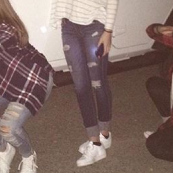 AMERICAN EAGLE Ripped Jeans - Picture 4 of 5